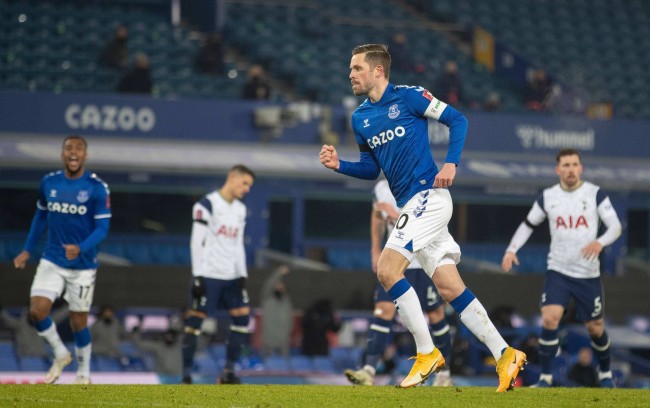 与前四球队 与前四球队