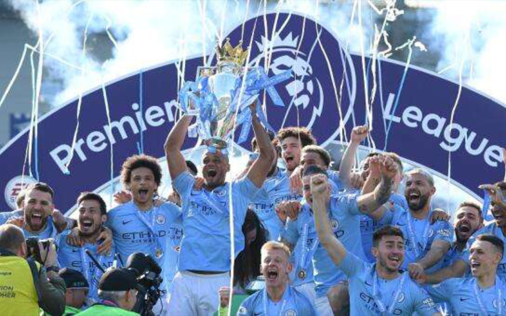 达内被罚下 达内被罚下